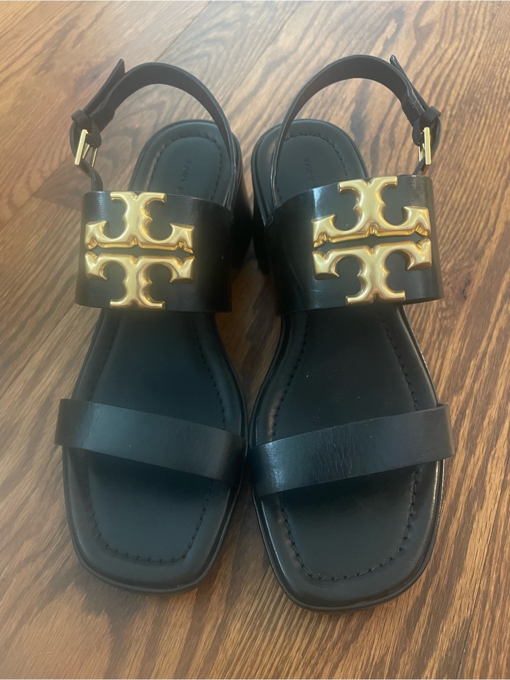 NWOT Tory Burch Eleanor Block Heel Sandals Size 7 - Picture 2 of 7